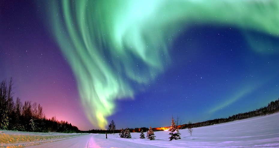 aurora-borealis-69221_960_720.jpg