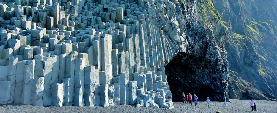 reynisfjara.jpg