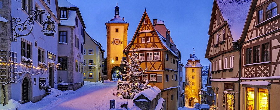 winter-in-rothenburg-ob-der-tauber-germany.jpg